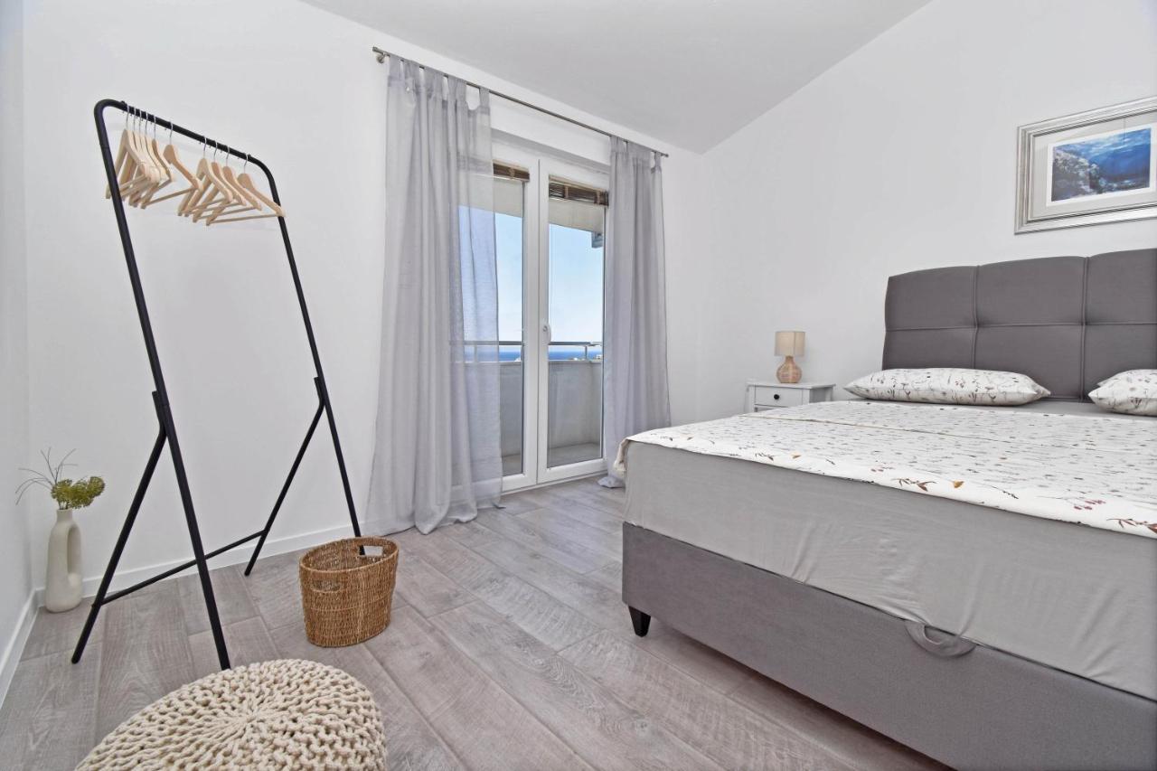 Sunny Room Tucepi Exterior photo
